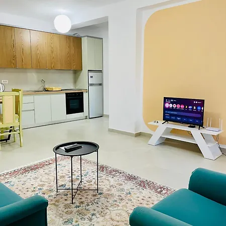 Eurovelo - Entire - Center Apartment *